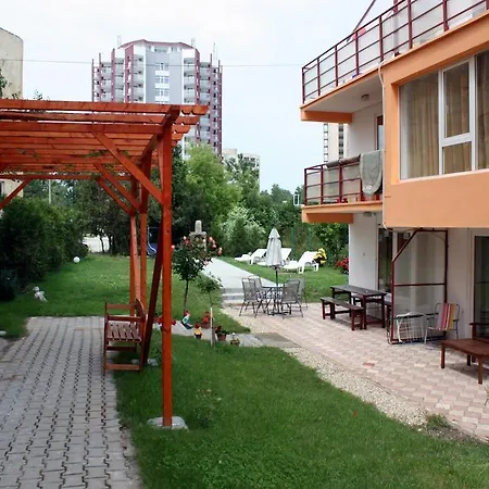 Guest house Bucura 19 2*